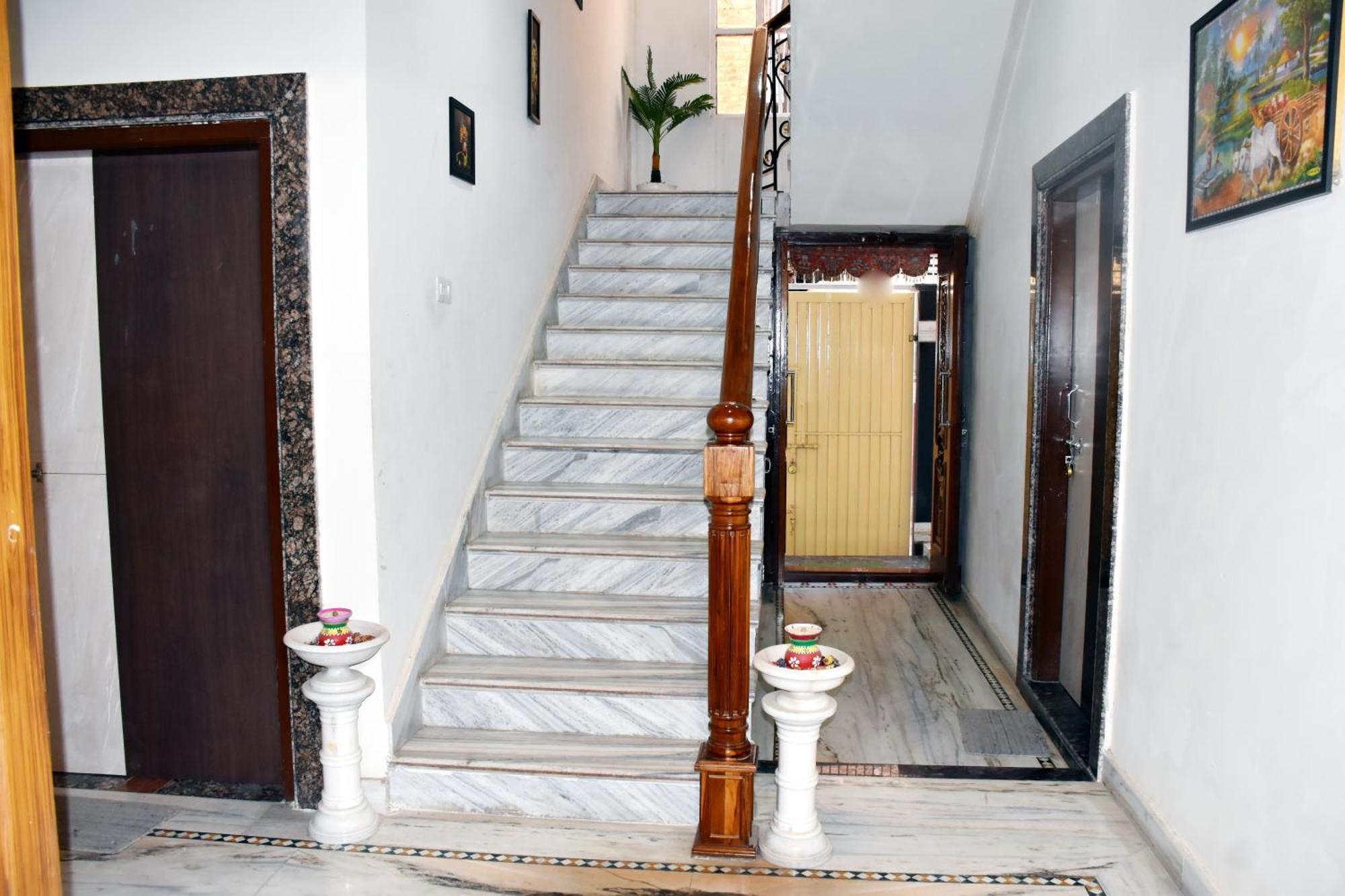 Ramaya Home Stay Varanasi Eksteriør billede