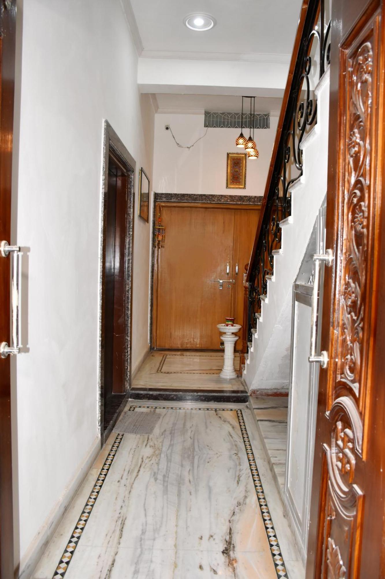 Ramaya Home Stay Varanasi Eksteriør billede