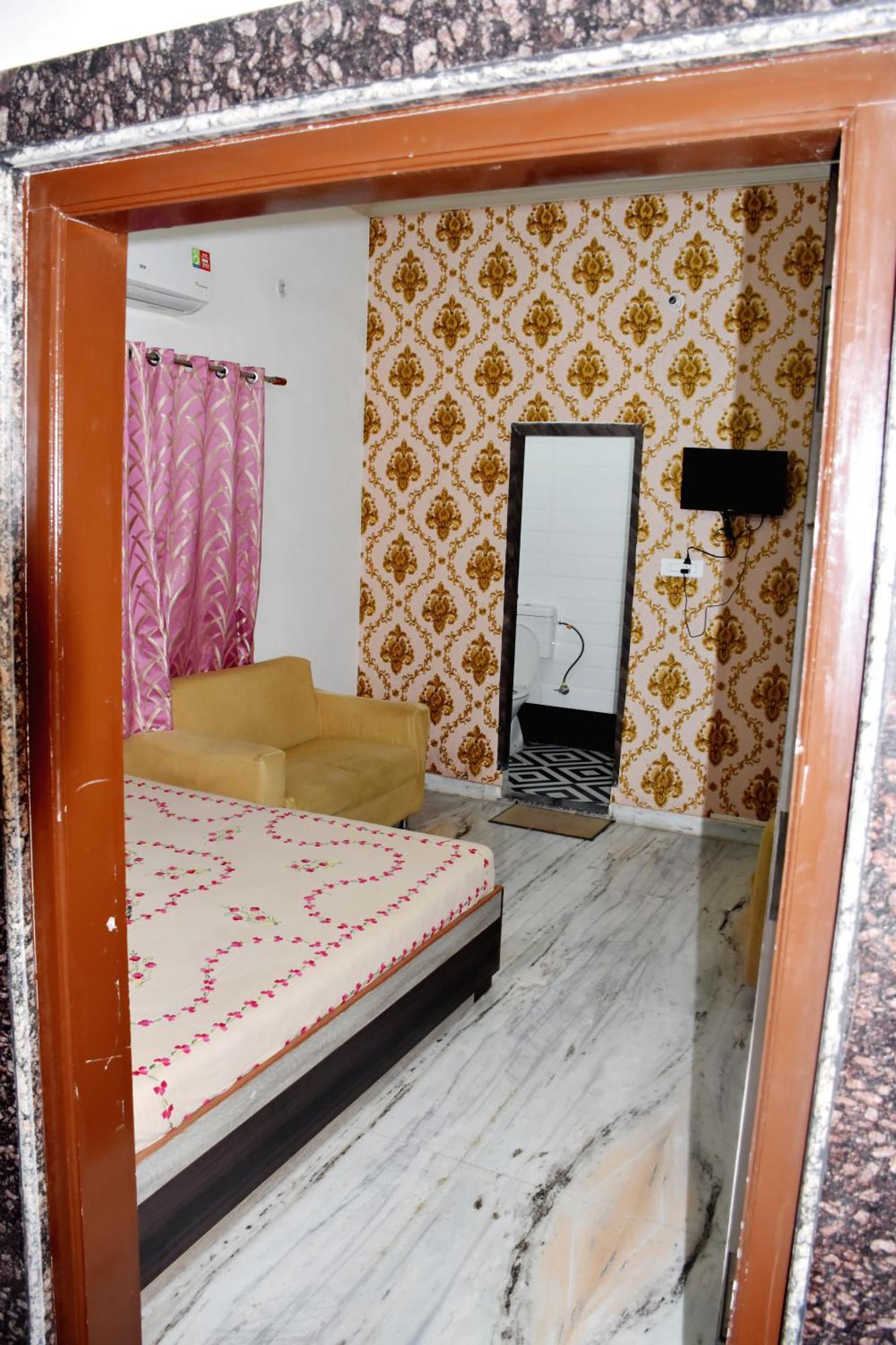 Ramaya Home Stay Varanasi Eksteriør billede
