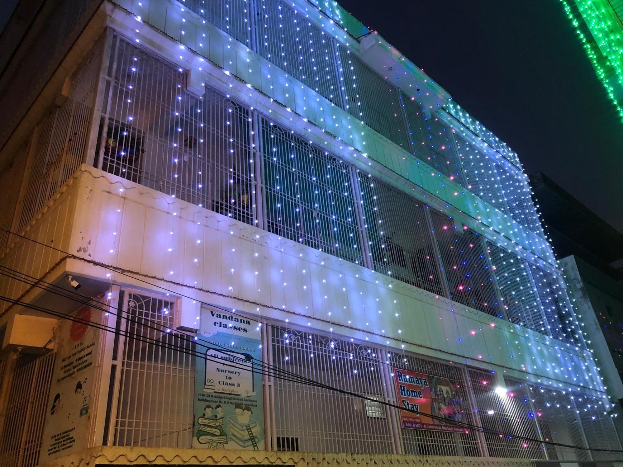 Ramaya Home Stay Varanasi Eksteriør billede