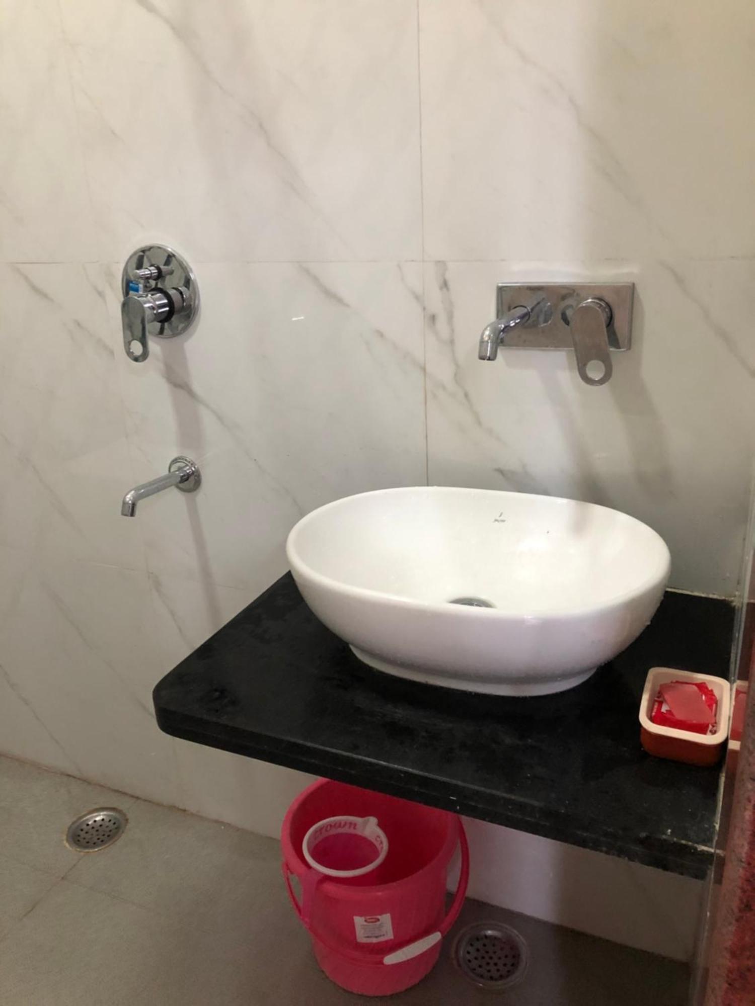 Ramaya Home Stay Varanasi Eksteriør billede