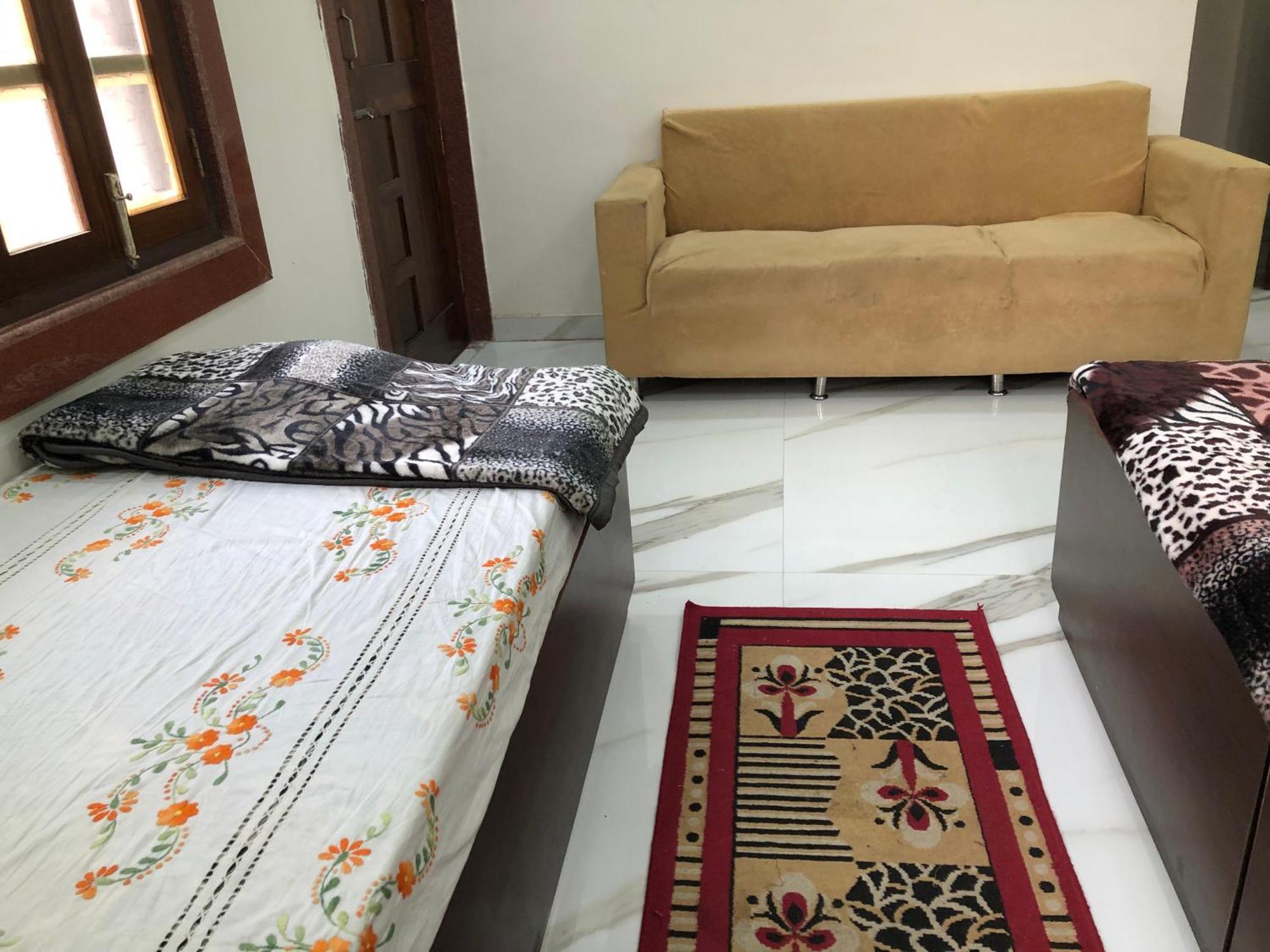 Ramaya Home Stay Varanasi Eksteriør billede
